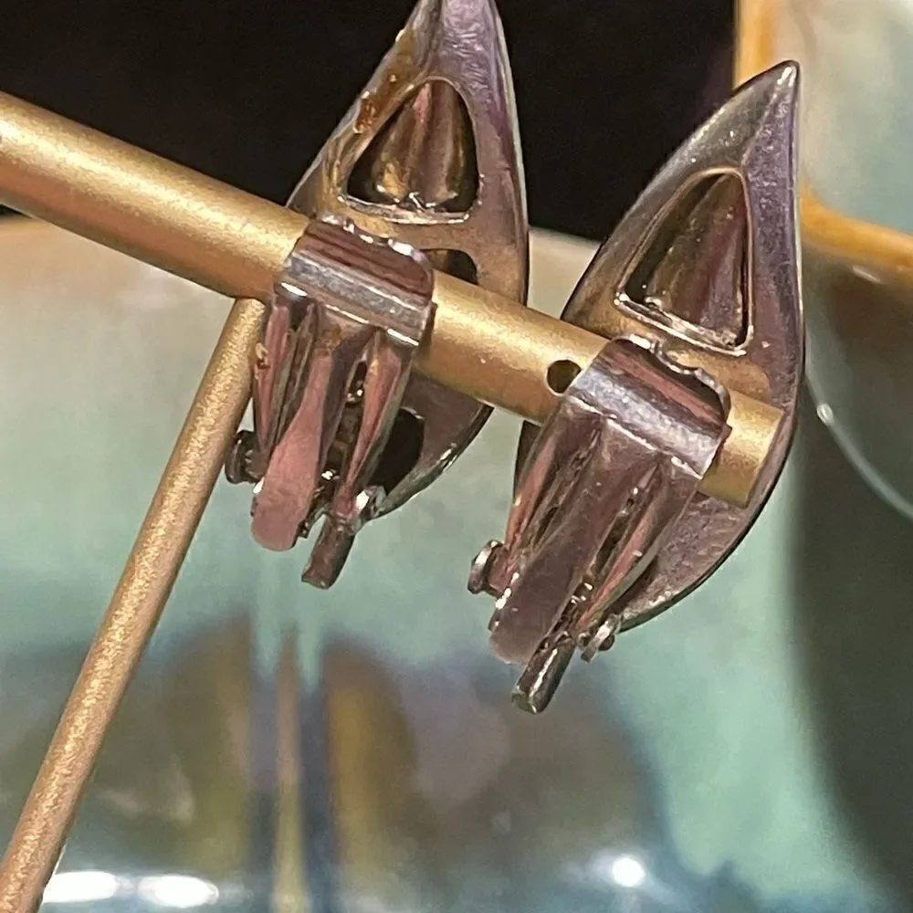 Vintage Silver Leaf Clip on Earrings